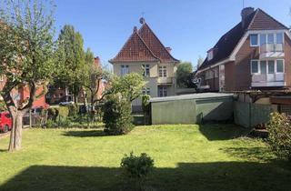 Wohnung mieten in Alsenstraße, 23556 St. Lorenz Nord, Modernisierte Wohnung (1.OG) mit saniertem Bad und EBK, zwei Balkonen und Gartennutzung