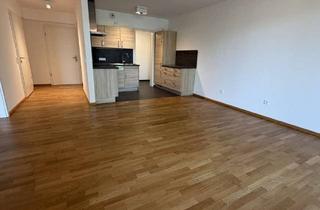 Wohnung mieten in 97074 Würzburg, 2-Zimmer-Seniorenwohnung mit Balkon und Tiefgarage im beliebten Würzburger Frauenland