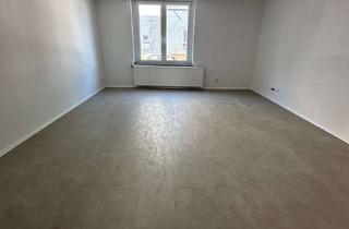 Wohnung mieten in Oskar-Hoffmann-Straße 184, 44789 Bochum, Frisch renovierte 3,5-Zimmer-Wohnung mit Gartennutzung in zentraler Lage von Bochum
