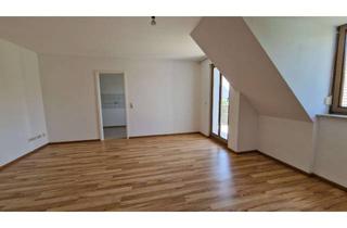 Wohnung mieten in Kühbacher Weg, 86154 Oberhausen, Ruhig gelegene 3-Zimmer-Dachgeschosswohnung mit Balkon