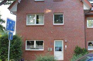 Wohnung mieten in Vissingkamp 12e, 48683 Ahaus, Dachgeschosswohnung mit drei Zimmern und Balkon in Ahaus-Wüllen