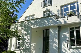 Wohnung mieten in Konrad-Adenauer-Straße, 53604 Bad Honnef, Luxuriöse Maisonettewohnung mit Hofgarten und PKW-Stellplatz in bester Lage von Rhöndorf