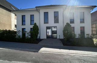 Wohnung mieten in Saalberg, 32683 Barntrup, Lebendiges Wohnen: 2-Zimmer-Wohnung in Barntrup