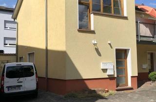 Wohnung mieten in Homburger Landstraße 178, 60435 Preungesheim, Möblierte 1,5-Zimmer-Wohnung in Frankfurt Preungesheim