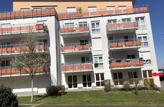 Wohnung mieten in Weilburger Weg, 65510 Idstein, Gepflegte, sonnige 3-Zimmer-Erdgeschosswohnung mit Terrasse und Einbauküche in Idstein