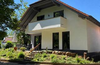 Einfamilienhaus kaufen in 36137 Großenlüder, Freistehendes, massiv gebautes Einfamilienhaus mit großzügigem Garten