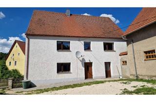 Bauernhaus mieten in Peilstein, 92259 Neukirchen, Charmantes ehemaliges Bauernhaus mit viel Platz und großem Potential zu vermieten!