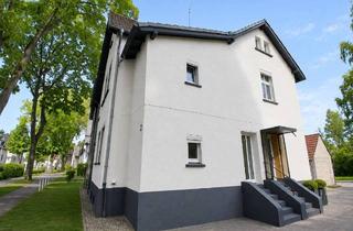 Doppelhaushälfte kaufen in Baurstraße 2, 46240 Bottrop, Bottrop - Zechenhaus XXL-Doppelhaushälfte