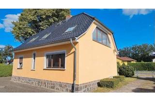 Haus kaufen in 17392 Spantekow, Spantekow - Landhaus mit Potenzial - Wohnen, Arbeiten & Leben im Grünen