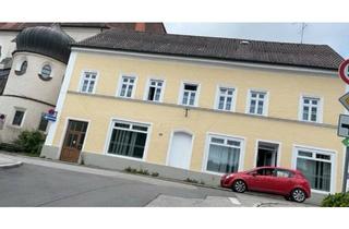 Mehrfamilienhaus kaufen in 94086 Bad Griesbach, Bad Griesbach im Rottal - Mehrfamilienhaus mit Wohungen und Gewerbefläche