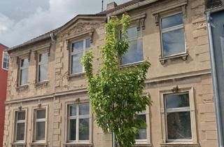 Mehrfamilienhaus kaufen in 16928 Pritzwalk, Pritzwalk - Mehrfamilienhaus mit Baugenehmigung für 8 Wohneinheiten