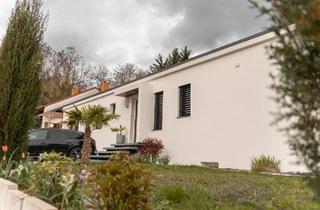 Einfamilienhaus kaufen in 79424 Auggen, Auggen - Freistehende Bungalow
