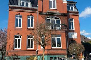 Wohnung kaufen in 24113 Molfsee, Molfsee - Wunderschöne 3-Zimmer Altbauwohnung im Grünen