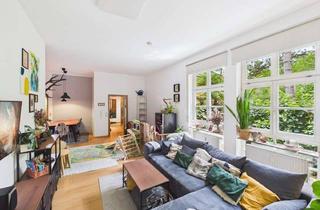 Wohnung kaufen in 97082 Würzburg, Charmante 3-Zimmer-Eigentumswohnung mit großer Terrasse & Altbauflair