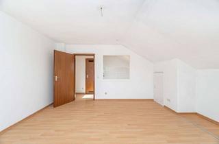 Wohnung kaufen in 85737 Ismaning, Attraktive 2-Zimmer-Dachgeschosswohnung zur Eigennutzung oder Kapitalanlage