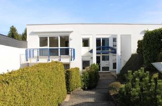 Wohnung mieten in Auf Dorheck 41, 54292 Ruwer, Zuhause mit 3 Zimmern und Balkon in Trier-Ruwer