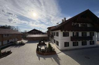 Lofts mieten in Untere Dorfstraße 5b, 85653 Aying, Außergewöhnliche Loftwohnung mit trennbaren Wohnbereichen