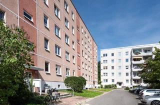 Wohnung mieten in Fritz-Kube-Ring 20, 02994 Bernsdorf, Für Senioren geeignet! Gemütliche 3 Raumwohnung mit Fahrstuhl im Objekt!