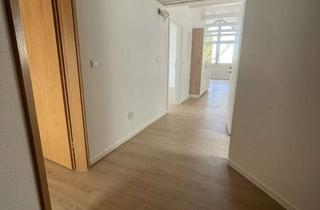 Wohnung mieten in Fichtestrasse 17, 92637 Rehbühl, moderne 3-Zimmer-Dachgeschosswohnung in Weiden Rehbühl