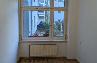 Wohnung mieten in Brehmestraße 54, 13187 Pankow, Schöne 2 Zimmer Wohnung im ruhigen Erdgeschoß