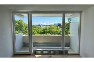 Wohnung mieten in Alfred-Neumann-Anger 11, 81737 München, Charmantes 1-Zimmer Appartement mit Alpenblick
