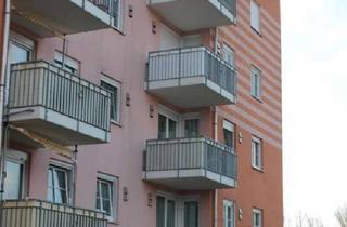 Wohnung mieten in Oststraße, 04519 Rackwitz, 3 Raum Wohnung mit zwei Balkonen, Dusche und EBK