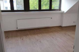 Wohnung mieten in Rabenhorst 108, 45355 Borbeck-Mitte, Geräumige Wohnung in Essen-Borbeck
