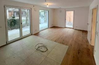 Wohnung mieten in Simsseeweg 7a, 83093 Bad Endorf, Moderne 3-Zimmer-Wohnung mit Garten in Bad Endorf – Hochwertig & Ebenerdig