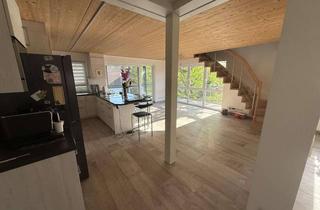 Wohnung mieten in Tälestraße, 74427 Fichtenberg, Wohnen auf zwei Ebenen: Maisonette-Wohnung mit Wintergarten in Fichtenberg