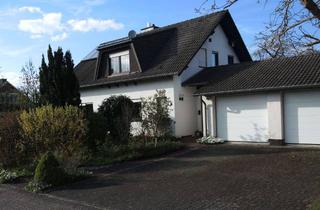 Einfamilienhaus kaufen in 34308 Bad Emstal, Wohnen mit Charakter: Großzügiges Einfamilienhaus in Bad Emstal