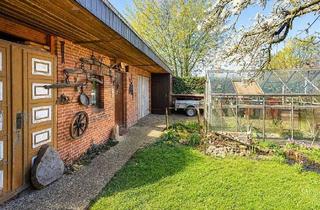 Haus kaufen in 25554 Wilster, Charmantes Familienhaus in Wilster mit sonniger Terrasse und eingewachsenem Garten!