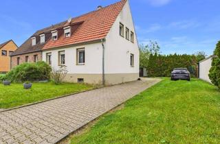 Doppelhaushälfte kaufen in Am Brummenberg 15, 52355 Düren, Vermietete Doppelhaushälfte in guter Wohnlage von Düren-Lendersdorf.