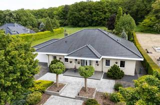 Villa kaufen in 46446 Emmerich, ***exklusive Bungalowvilla auf dem Eltenberg***