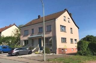 Mehrfamilienhaus kaufen in 66802 Überherrn, Mehrfamilienhaus in verkehrsgünstiger Lage