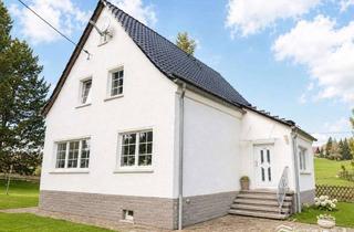 Haus kaufen in Topfgasse 25, 07318 Wittgendorf, freistehend, solide, unterkellert, Terrasse, Garten, Ruhe, Natur und trotzdem gut angebunden. TOP