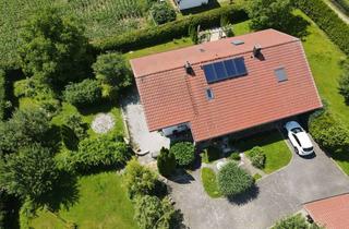 Einfamilienhaus kaufen in 94544 Hofkirchen, Wunderschönes, großzügiges Einfamilienhaus mit Einliegerwohnung und Garten in ruhiger Lage!