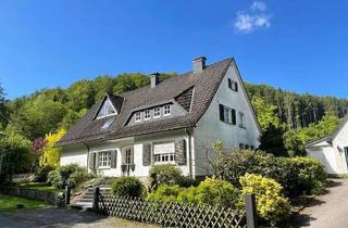 Haus kaufen in 32805 Horn-Bad Meinberg, Wohnen in traumhafter Waldlage – Ruhe pur nahe den Externsteinen