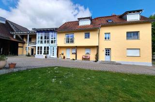 Haus kaufen in 96129 Strullendorf, Geisfeld: gepflegtes 2-Fam.-Haus mit Nebengebäuden