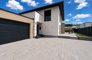 Villa kaufen in 88454 Hochdorf, Moderne Stadtvilla mit hochwertiger Ausstattung, Smart Home & PV-Anlage