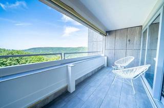 Wohnung kaufen in Am Kurpark 13, 56112 Lahnstein, Sofort bezugsfrei: Barrierefreie 135m²-Wohnung (3 Zi.) mit Balkon, Stellplatz, Pool & Sauna