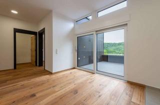 Wohnung mieten in 45239 Werden, Exklusive Dachgeschosswohnung mit Dachterrasse & Grünblick in Essen-Werden