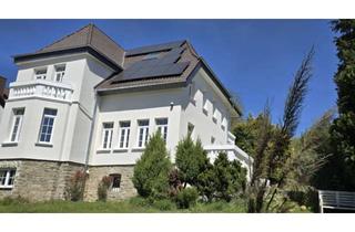 Villa kaufen in 32760 Detmold, Villa in bester Südhanglage in Detmold Heiligenkirchen