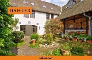 Haus kaufen in 63128 Dietzenbach, Historisches Wohnensemble mit idyllischem Innenhof