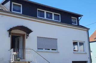 Haus kaufen in 66839 Schmelz, Raumwunder sucht neue Besitzer