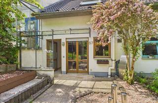 Reihenhaus kaufen in 64625 Bensheim, Modernes Reihenhaus mit Dachstudio & Terrasse | Naturnah & zentral in Bensheimer Hanglage