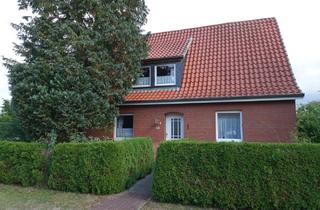 Haus kaufen in 27324 Hämelhausen, Hämelhausen: individuelles Zweifamilienhaus mit großem Garten in ruhiger Wohnlage
