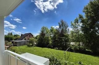Wohnung mieten in Fritz-Heckert-Siedlung 46, 09337 Hohenstein-Ernstthal, Traumhafte Single-Wohnung mit sonnigem Balkon!!!!