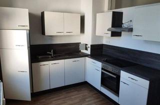 Wohnung mieten in Große Weberstraße 15, 08371 Glauchau, Großzügige 3-Zimmer mit Einbauküche, Laminat, sep. WC und Wannenbad im Zentrum!