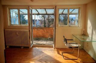 Wohnung kaufen in 34121 Kassel, Kassel - 3zkb Balkon Garten mit Herkulesblick