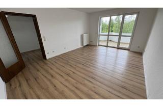 Wohnung mieten in Robert-Erbe-Straße, 07552 Gera, Gera - Modernisiert, Aufzug und Blick ins Grüne! Großzügige 2 Zimmer Wohnung in Bieblach-Ost